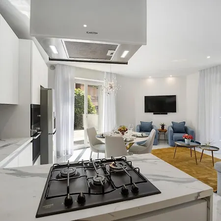 Apartment Luxury Vanecia's Place