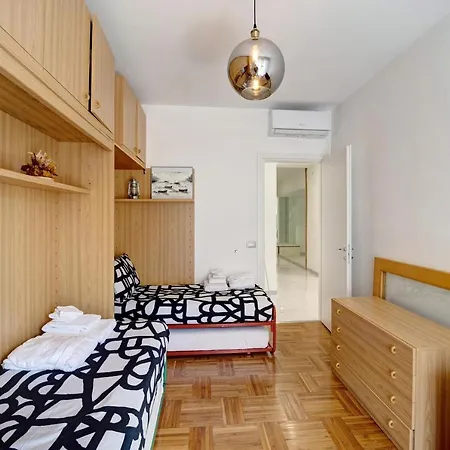 Luxury Vanecia's Place Apartment *